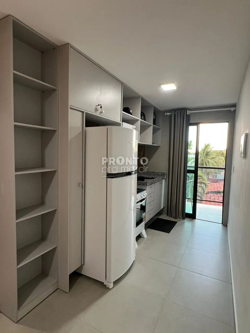Flat com 1 quarto em Carneiros