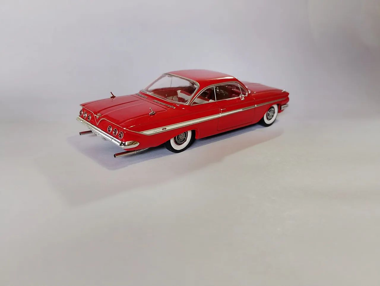 Miniatura Chevrolet Impala  - Foto 3