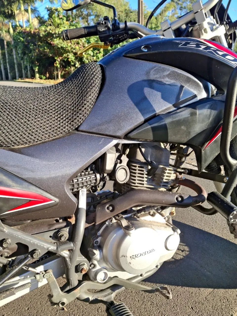 Vendo Bros 150 esd 2013  - Foto 4