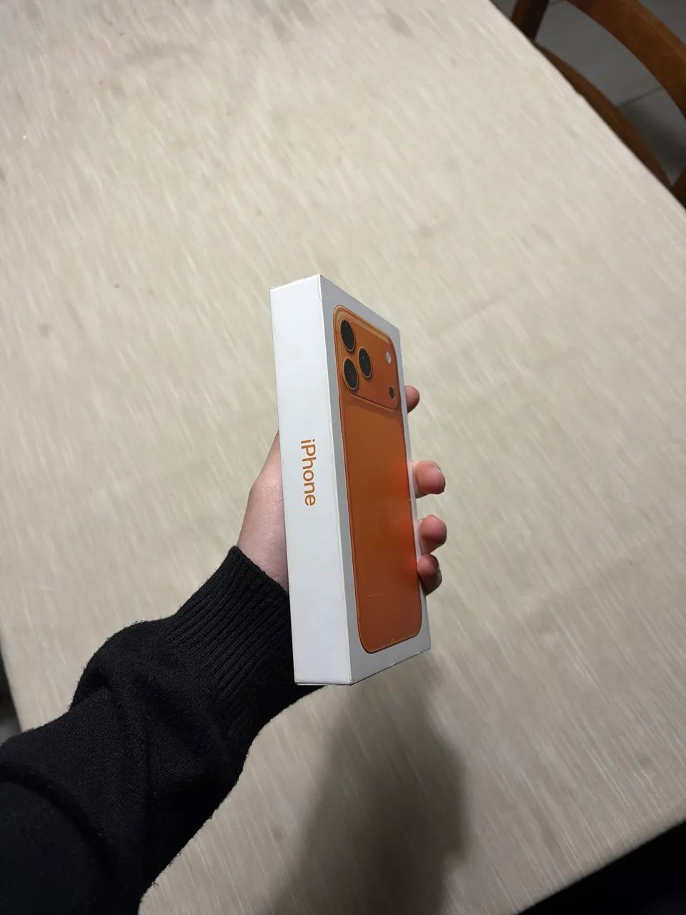 Vendo iphone 17 pro max 256gb cor laranja - Foto 2