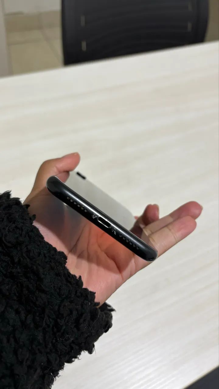 IPHONE XR- 64gb, Preto - Foto 4