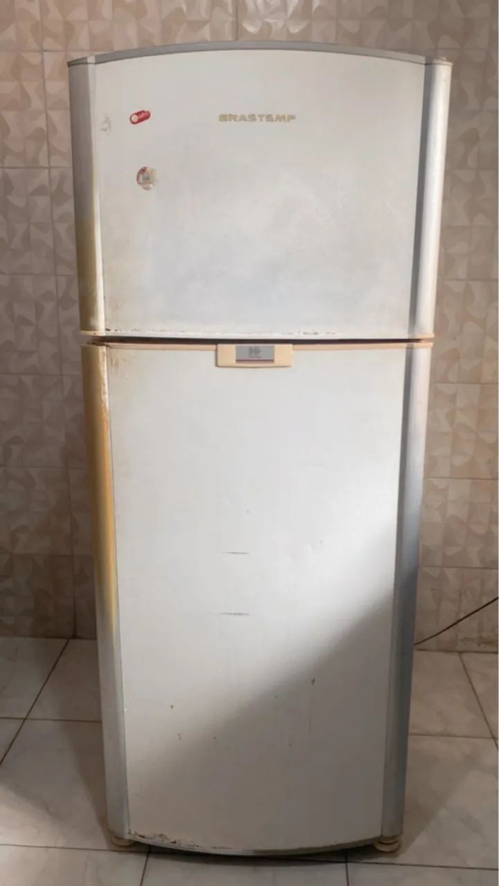 Geladeira Brastemp - funcionando perfeitamente - Foto 2