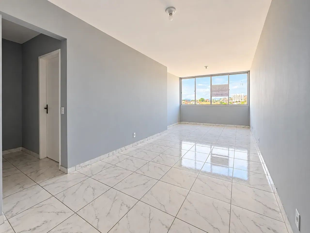 Amplo apartamento com 2 quartos