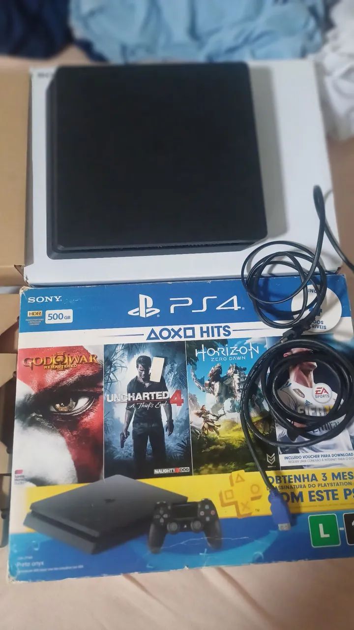 PS4 SLIM 