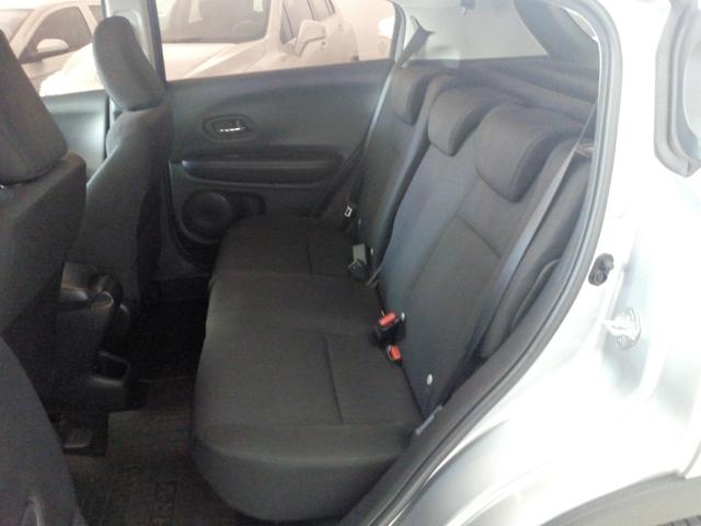 Procurar Anderson - Hr-v ex 1.8 aut 17/17 prata completo -so/47.914km -ZERADA- - Foto 10
