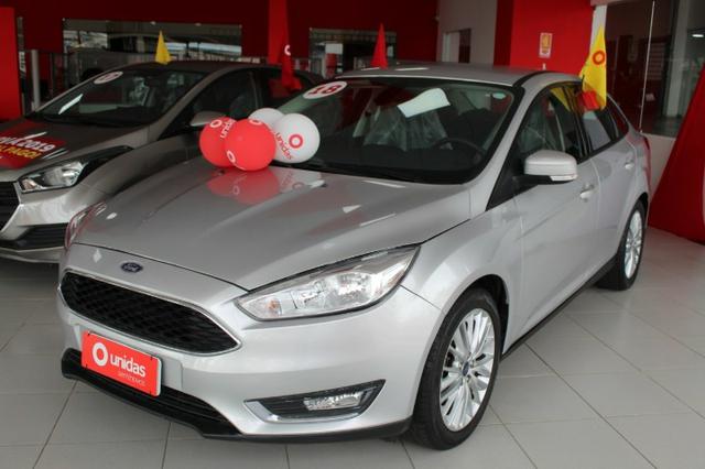 Oferta Focus Fastback Se Automático 2.0 2018 - Financiamos por todos os Bancos