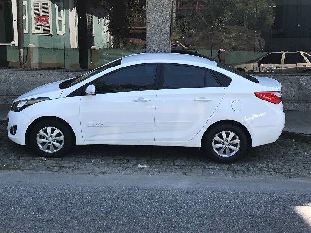 HB20S 1.6 Comfort Plus 2014/2015 Automático / Couro - Único Dono - Perfeito