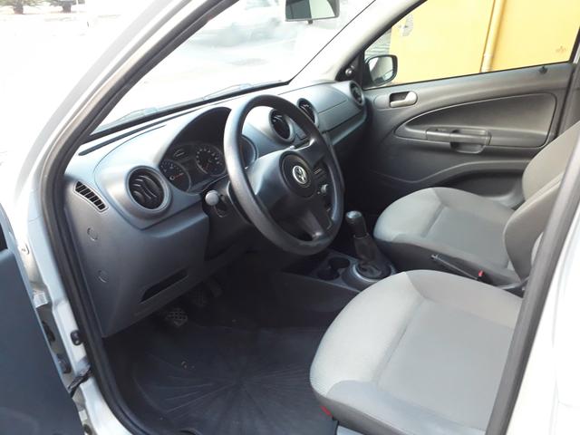 VW Voyage Trend 1.0 Flex Completo - Foto 13