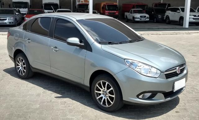 Fiat Grand Siena Atrtactive 1.4 2014 - Foto 5