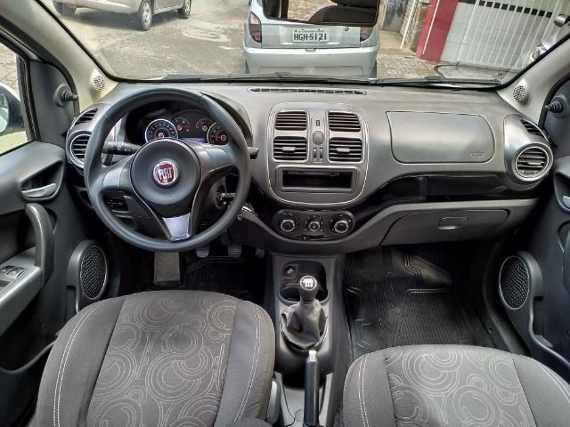 Grand Siena Attractive 1.4 2017/2018 muito novo !!! - Foto 7