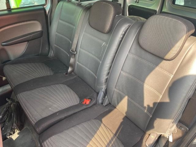 Doblo Essence 1.8 com GNV 7 Lugares - Foto 6