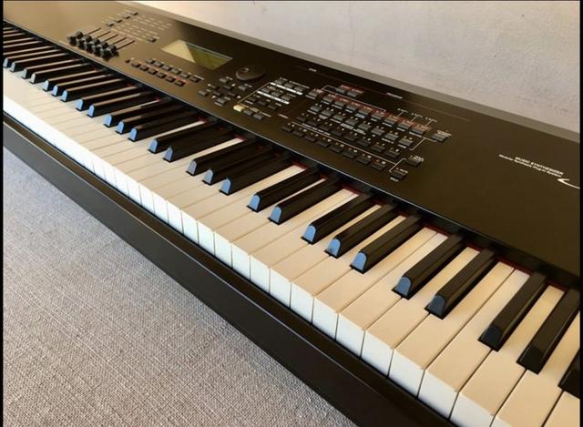 Yamaha s90 es 88 teclas - Foto 4