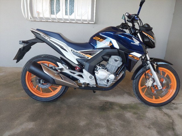 MOTO