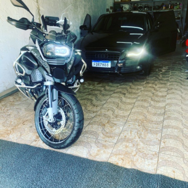 BMW GS1200 TRIPLE BLACK ADV