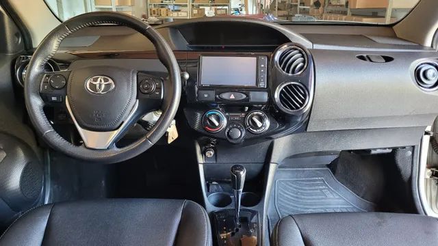 Toyota Etios Sedan XLS Automático - Foto 7