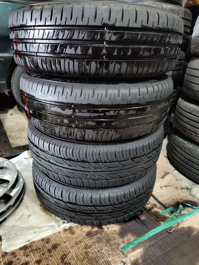 Rodas e pneus semi novos Fiat com carlotas original argo aro 14 pneus 175 65 14 <br><br>1.599$  - Foto 5