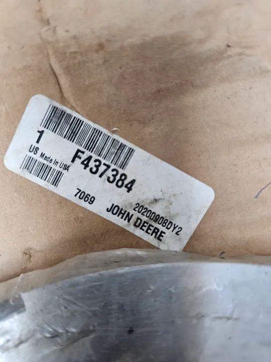 Forwarder harvester John deere porca aço nova original  F437384 - Foto 3