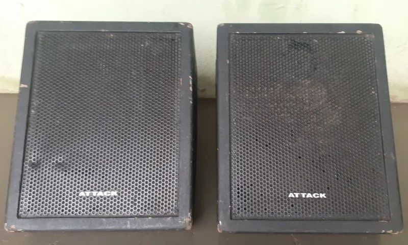 Caixas de som Attack Passiva Retorno