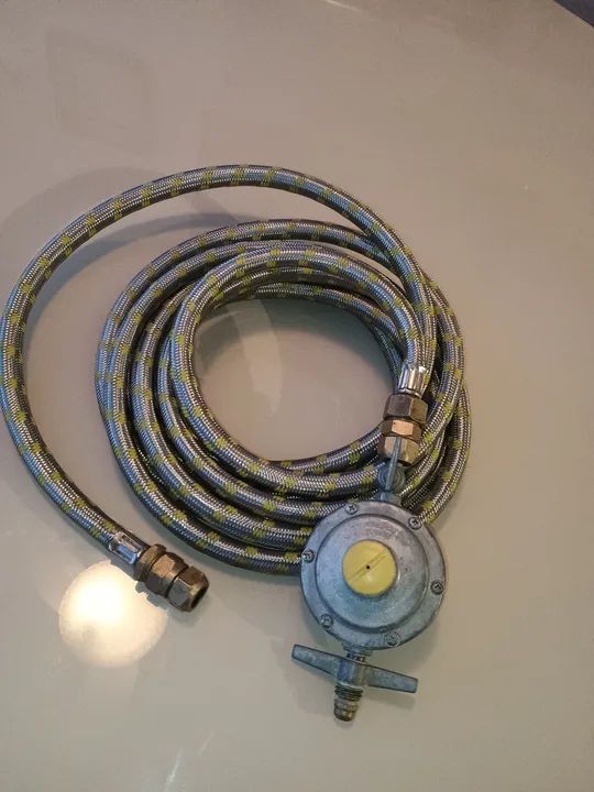 Kit para gás: válvula + mangueira de aço 5m + conecores