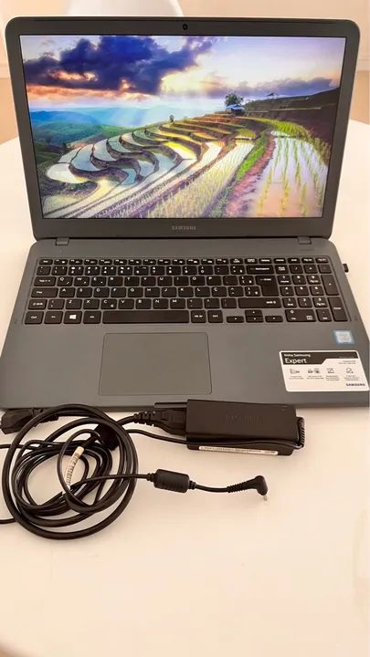 Notebook Samsung core i5 1TB tela 15.6 estado de novo - Foto 2