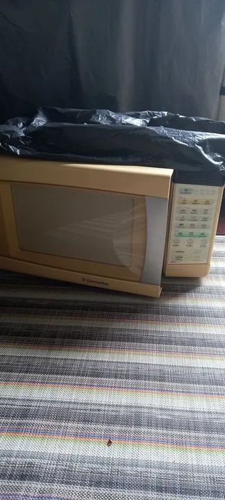 Micro-ondas Electrolux 