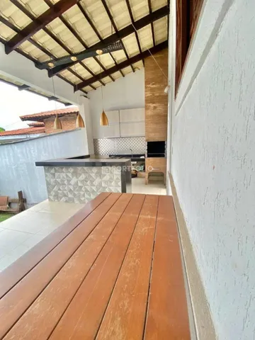 Sobrado para venda com 192 metros quadrados com 5 quartos em Setor Jaó - Goiânia - GO