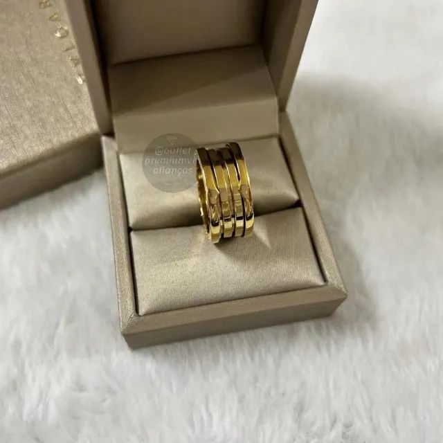Par de alianças bvlgari molas flexiveis e cravejada  - Foto 2