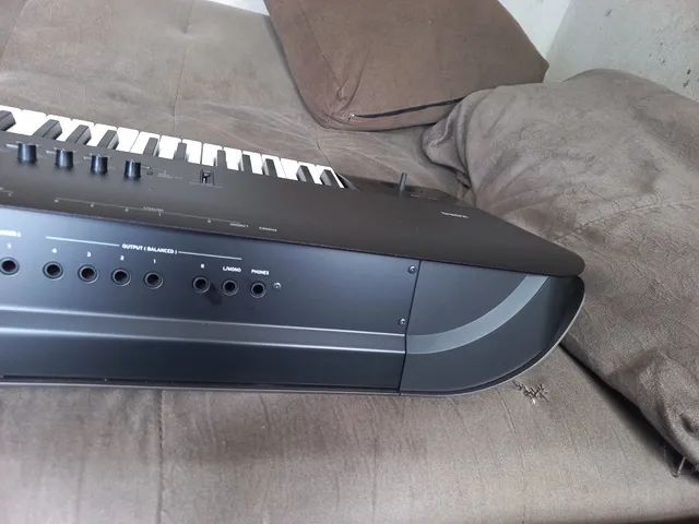 Teclado korg Nautilus 73 teclas - Instrumentos musicais - Centro