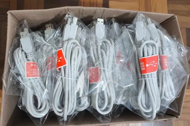 Cabo USB 2.0  15 reais cada