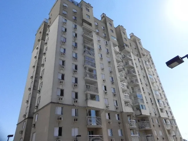 Apartamento com 3 quartos para alugar por R$ 2400.00, 67.00 m2 - XAXIM - CURITIBA/PR