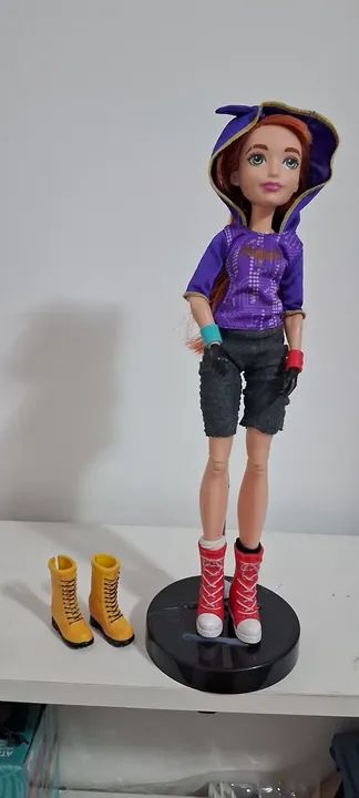 Boneca Batgirl usada linda - Foto 3
