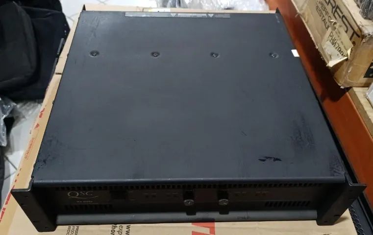 Amplificador de Potência QSC Mx3000a  - Foto 3