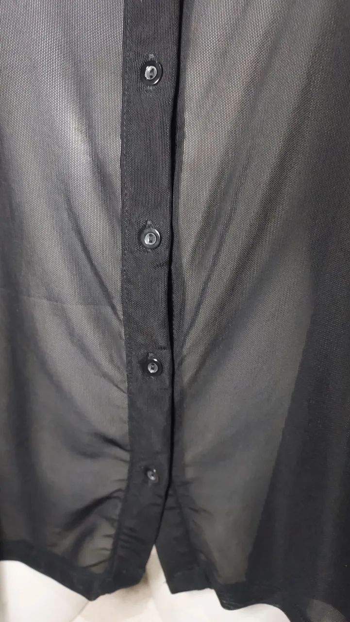 Camisa de tule preta transparente GG - Foto 4