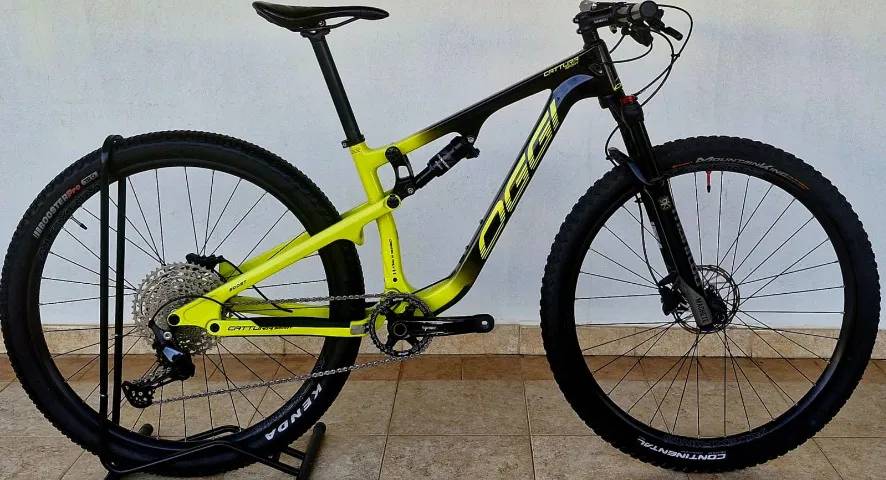 Bicicleta Aro 29 Oggi Cattura Shimano 12v