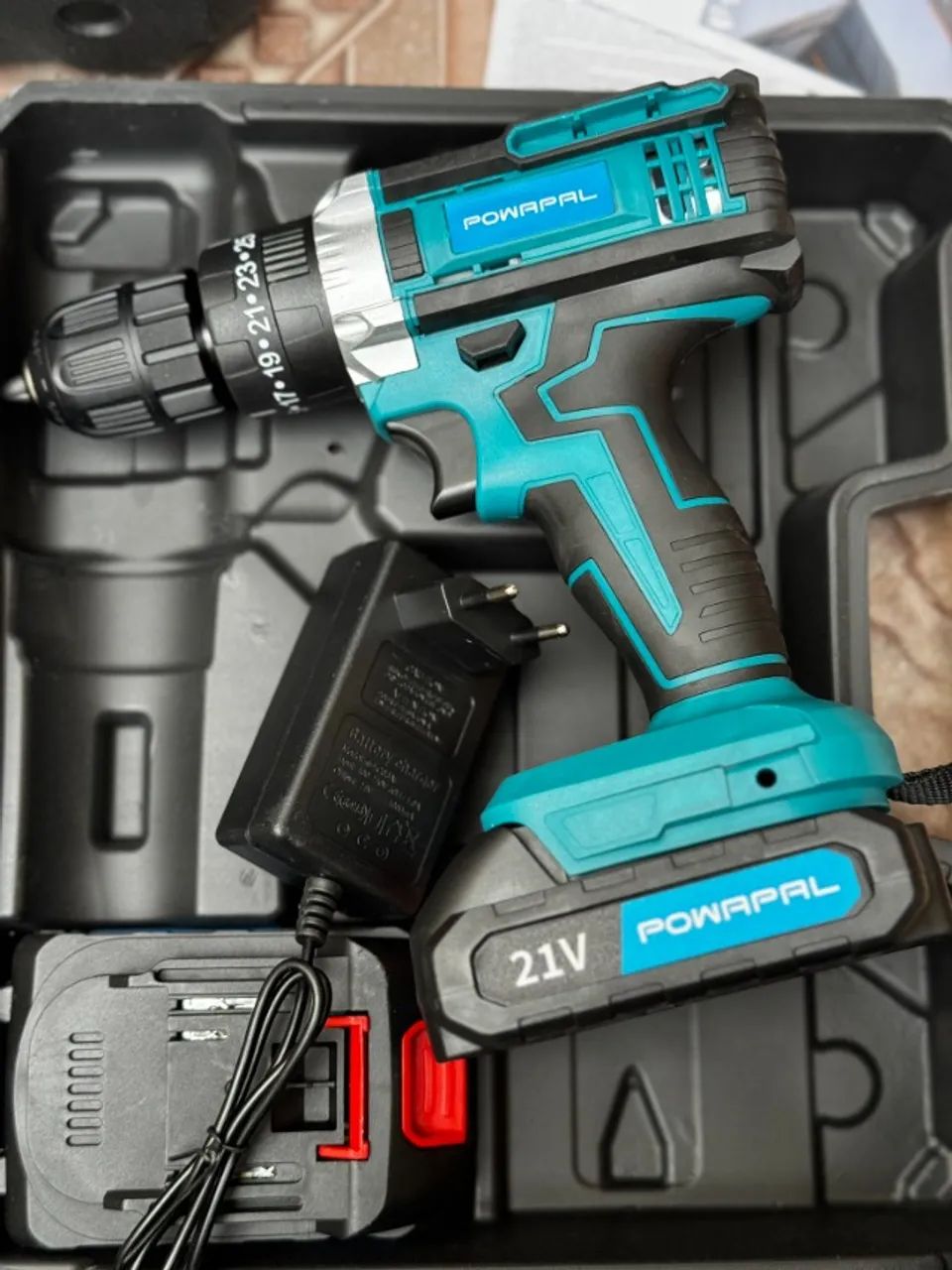 Furadeira De Impacto Profissional 21v 2 Baterias - Foto 4