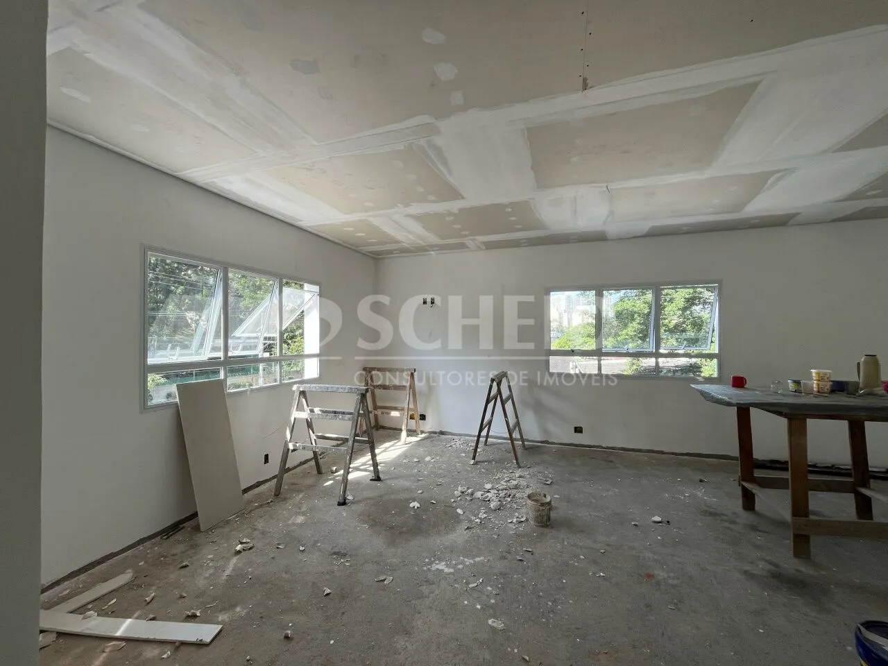 Aluga-se Sala Comercial, 144m2 - Interlagos