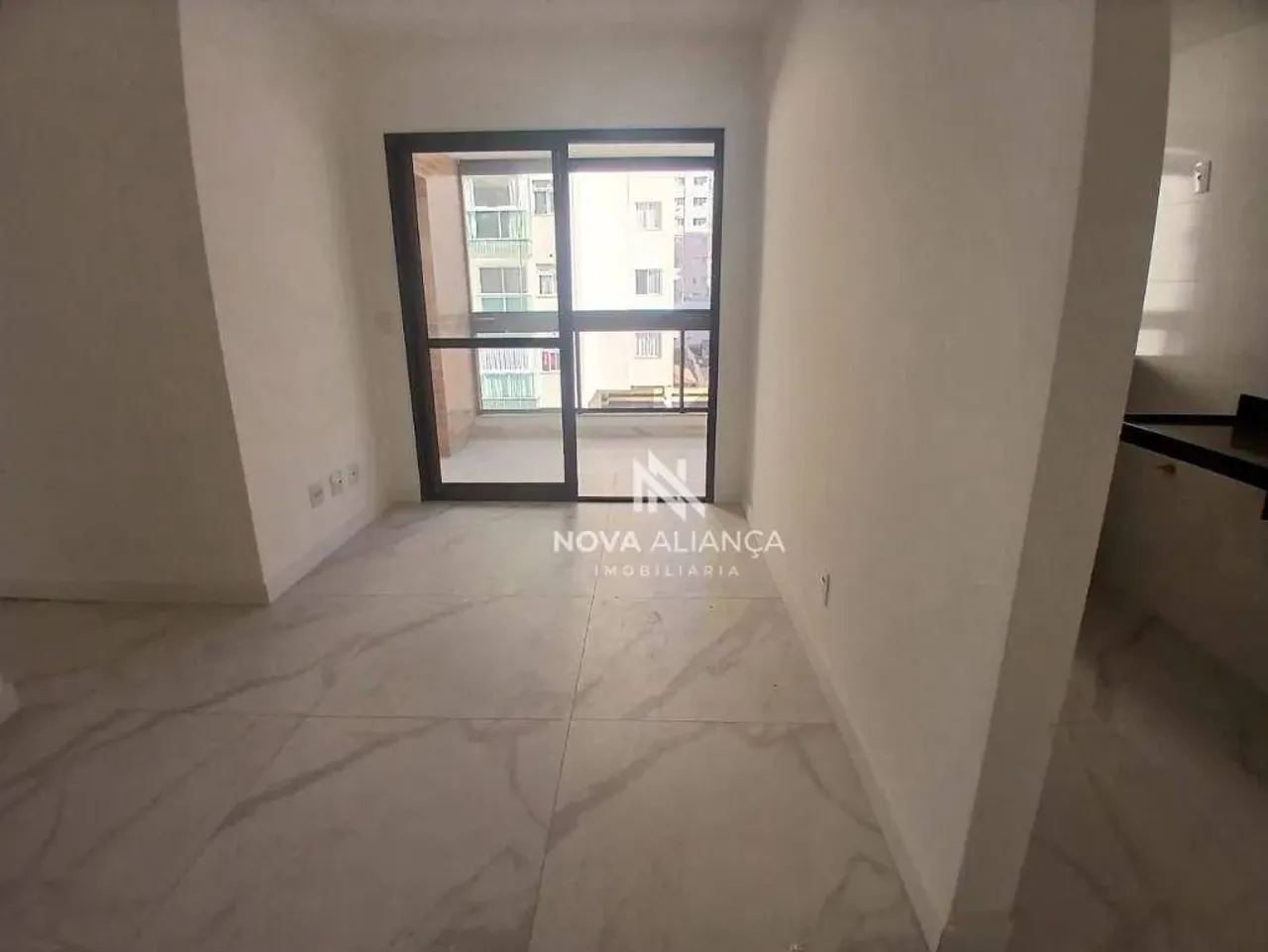 Apartamento com 3 quartos para alugar, 83 m² - Praia de Itaparica - Vila Velha/ES
