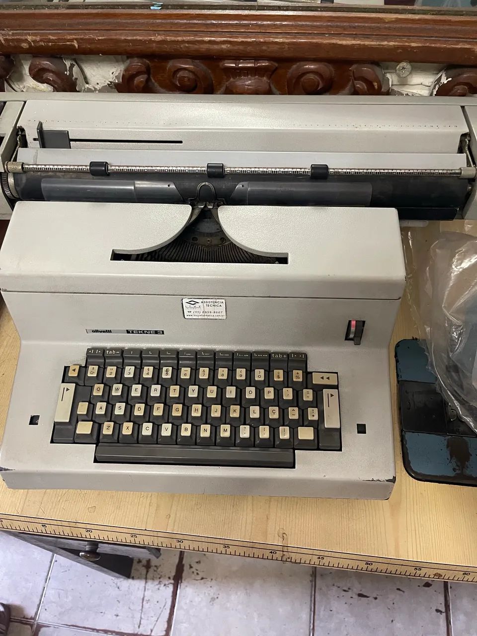 Vendo máquina de escrever olivete Tekno 3 - Foto 4