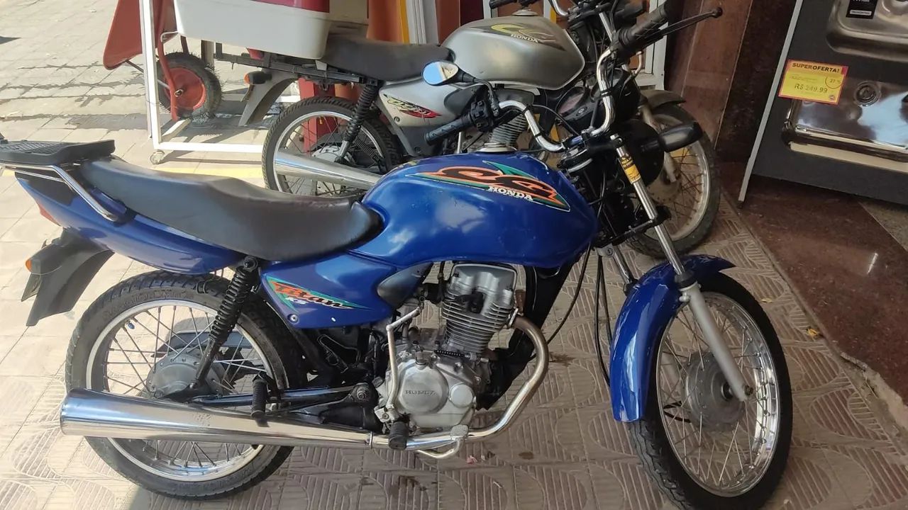Honda Titan 125 KS 2000  - Foto 3