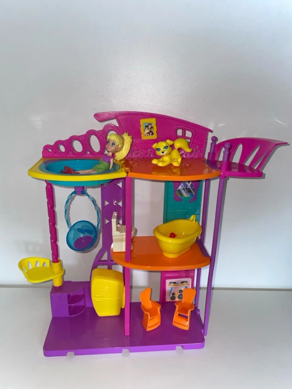 Casa Polly Pocket Cola e Descola Cabeça para baixo