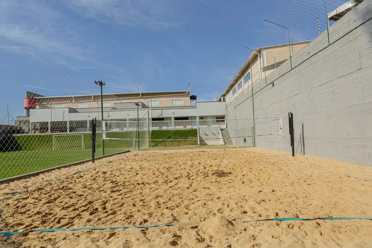 Chácara completa no Centro de Abadia - 2.200m² construídos - - Foto 4