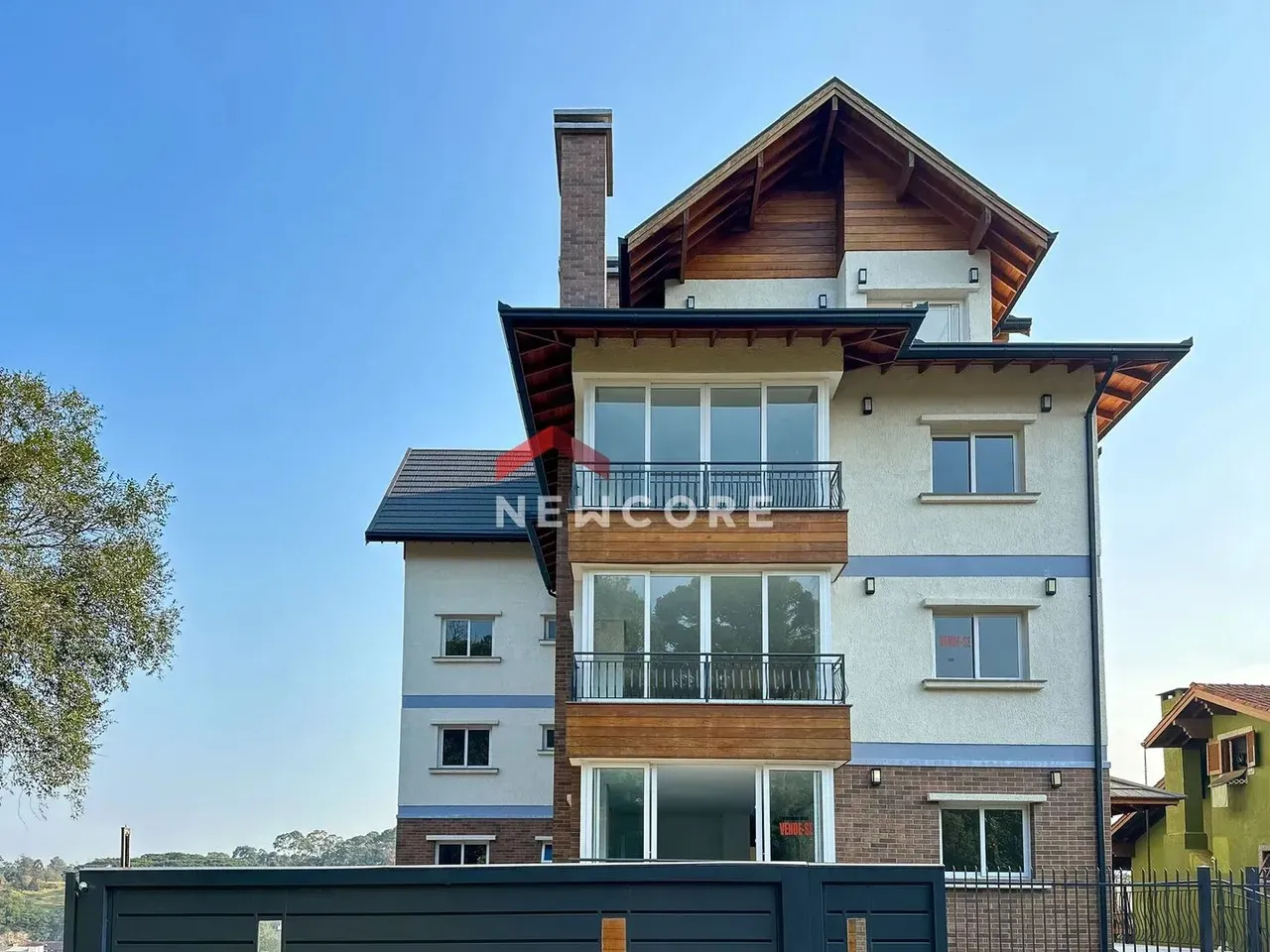 Apartamento em Rua Merano - Ipê Amarelo - Gramado/RS