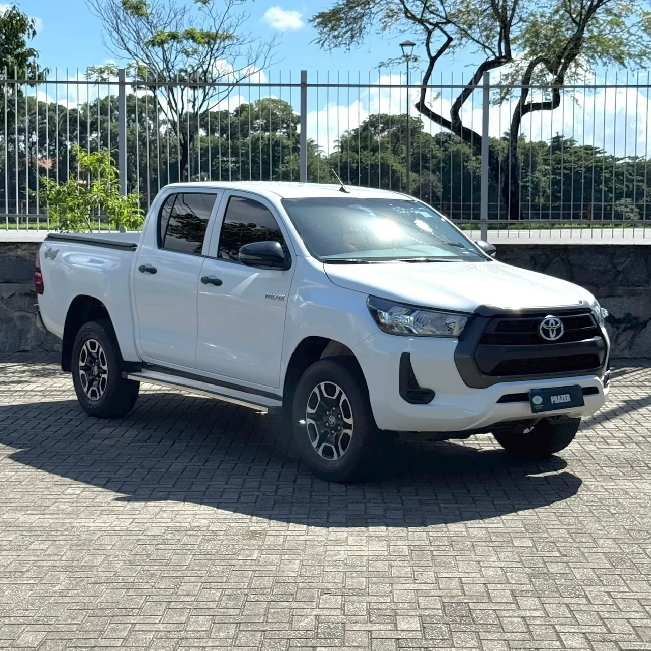Hilux CD 4x4 Manual Impecável!