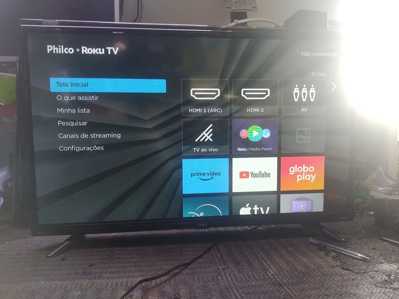 TV Philco Roku Smart 4K 32 polegadas top de linha R$ 900,00