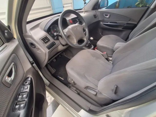 Hyundai Tucson 2.0 16V Mec. 2012 - Foto 5