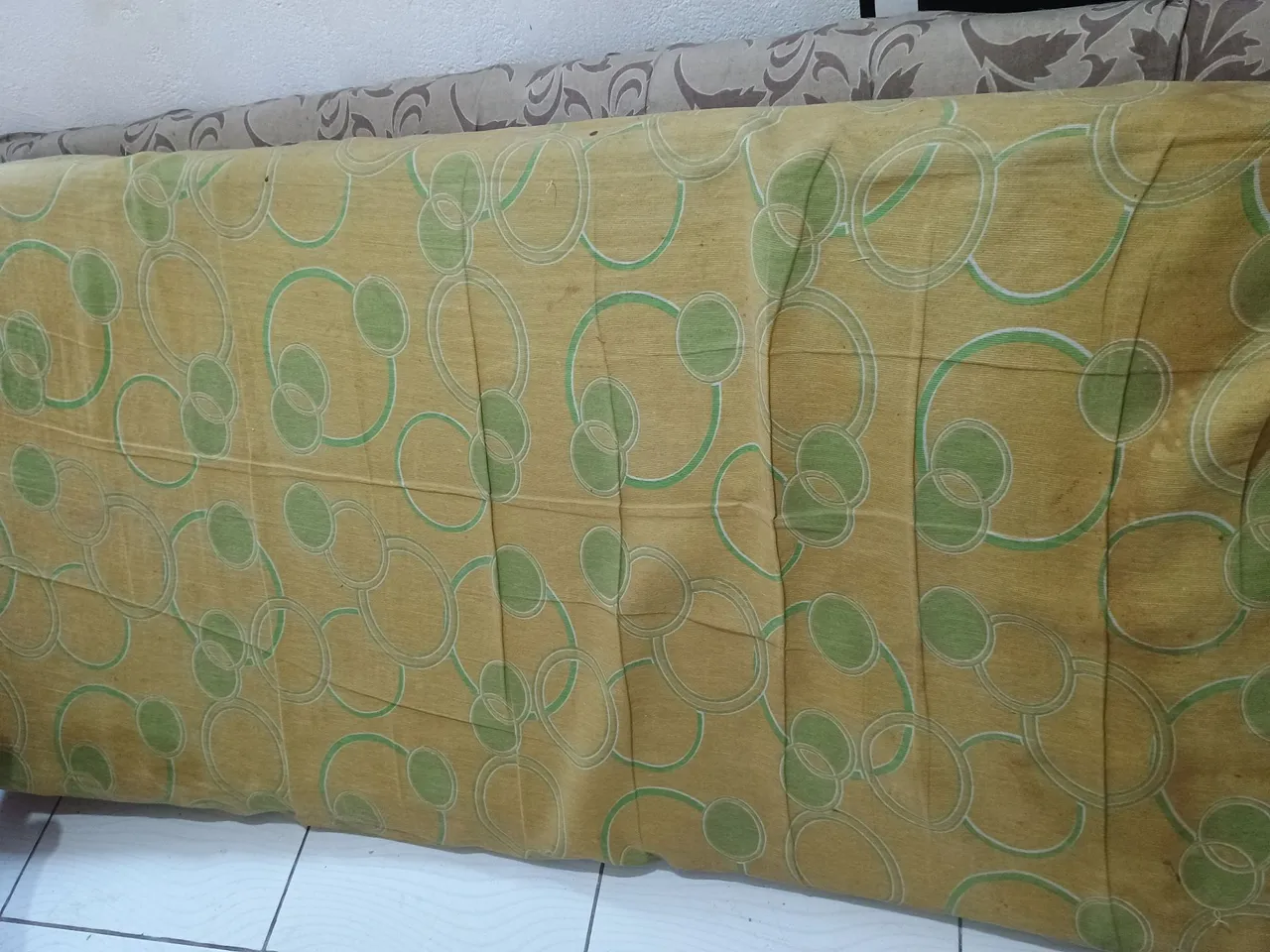 Colchões de solteiro r$100