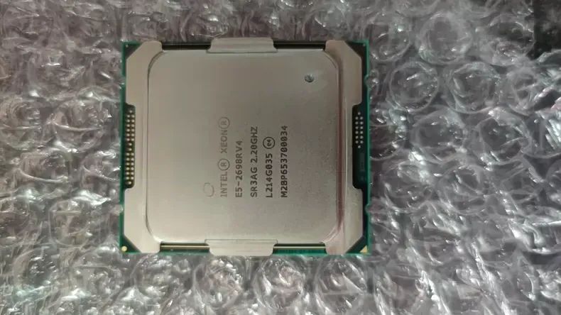 Processadores Intel Xeon E5-2698 v4 - 20 núcleos 40 threads - Foto 2