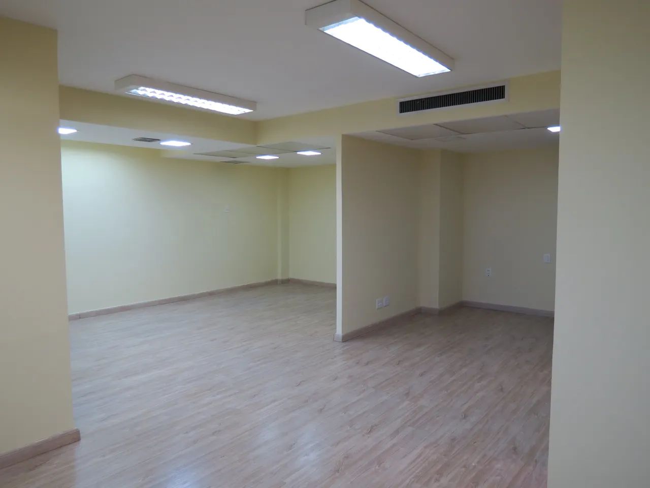 AMPLA SALA COMERCIAL NO CONDOMÍNIO ORLY - Foto 5