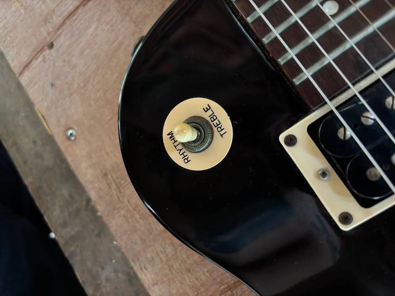 Guitarra Epiphone Les Paul - Foto 5