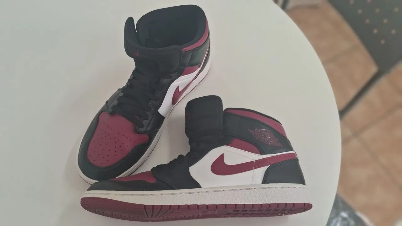Nike Air Jordan 1 mid - Foto 2